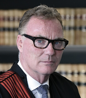 Photo of Chief Justice William Alstergren